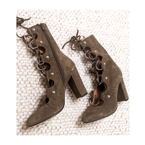 H&M Premium Quality Suede Leather Khaki Green Lace Up Boots Women's Size 5.5